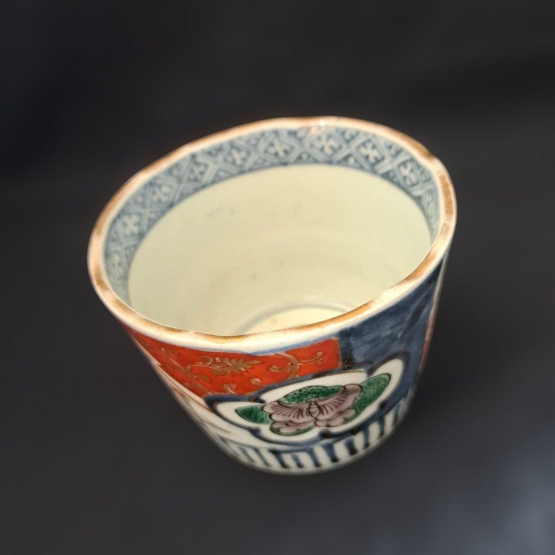 変わったデザインあります。」 古伊万里蕎麦猪口(直径8.5cm) 骨董