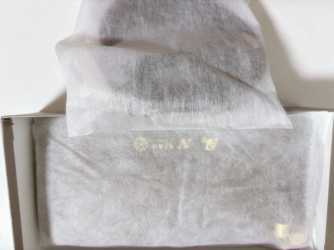 【新品 未使用】ATAO Batty(バティ)／バッグにもなる長財布