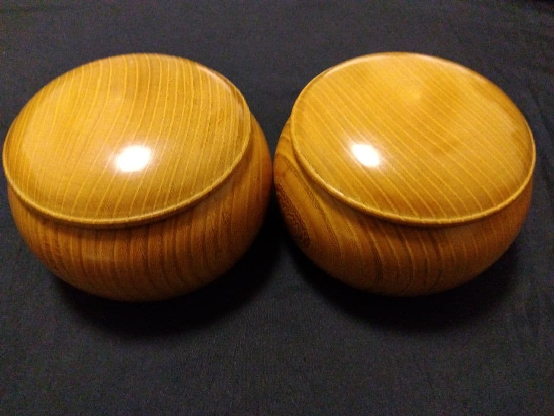 日向特製蛤碁石　実用　34号程度　特大欅碁笥　那智黒石　桐箱付き