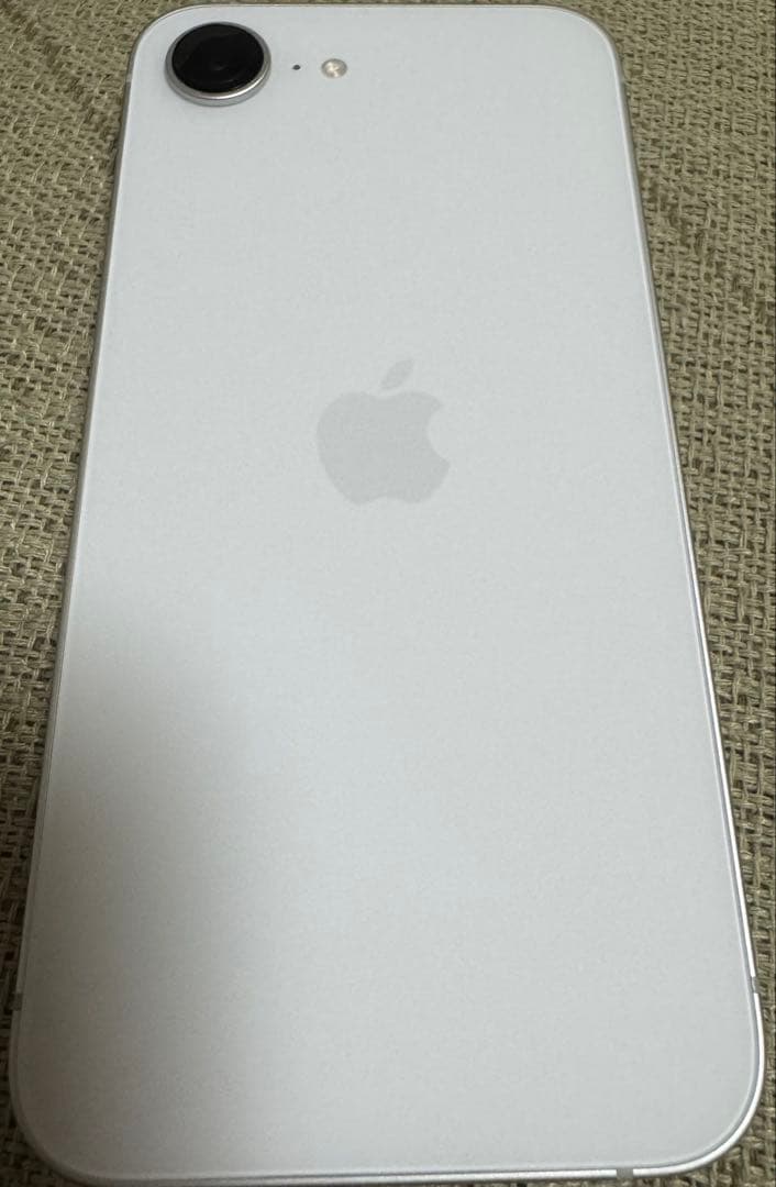 iPhone 16e ホワイト 本体 128GB SIMフリー　アップル公式購入 iPhone 16 128GB ホワイトを購入 - Apple（日本）