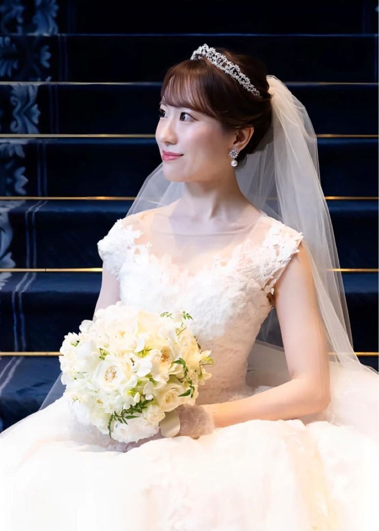 新品未使用【ANNAN WEDDING】横幅広め ティアラ T50