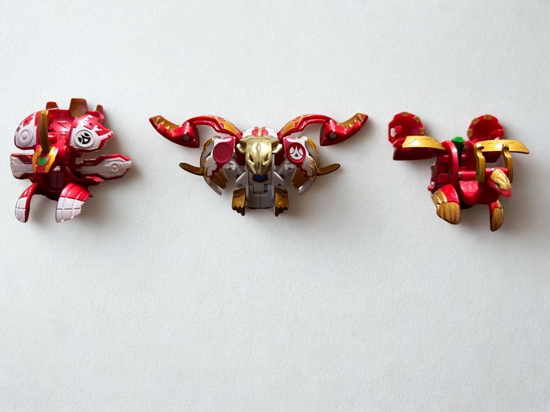 新しいゲーム・おもちゃ・グッズ - 爆丸土ジゲンデッキ カード9枚付き