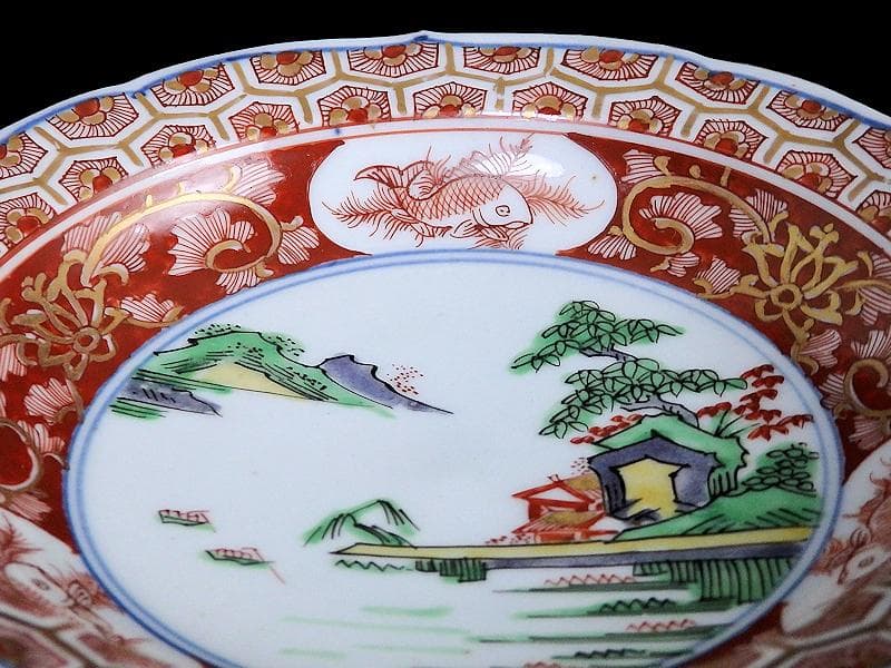 大聖寺伊万里 亀甲紋に金唐草 山水紋の図 5寸皿 5枚