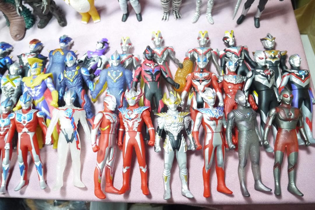 ウルトラヒーローシリーズ500　ウルトラ怪獣シリーズ500　ソフビ　121体