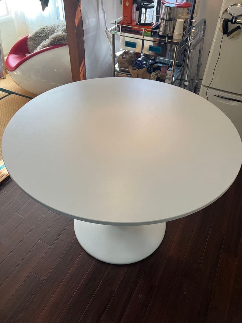 ikea ドクスタ　ダイニングテーブル　スペースエイジ　ミッドセンチュリー