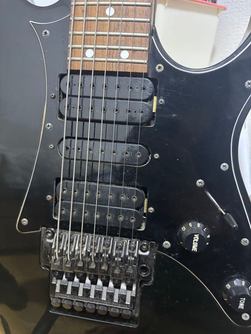 Ibanez Universe ブラックエレキギター