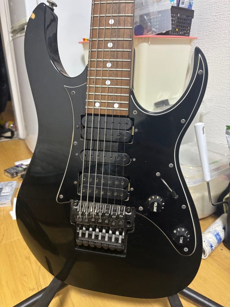 Ibanez Universe ブラックエレキギター
