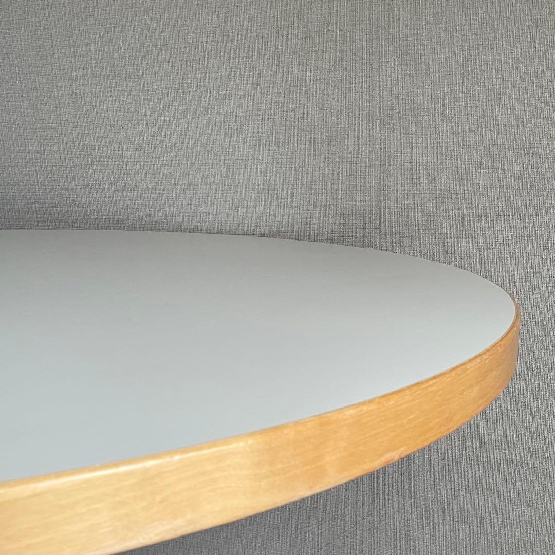 Artek（アルテック）90A テーブル ホワイト ラミネート