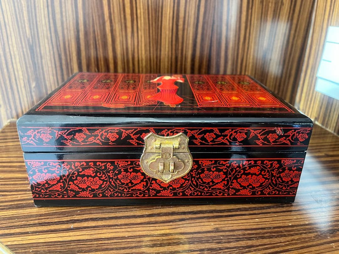 赤黒装飾の木製文箱 - メルカリ