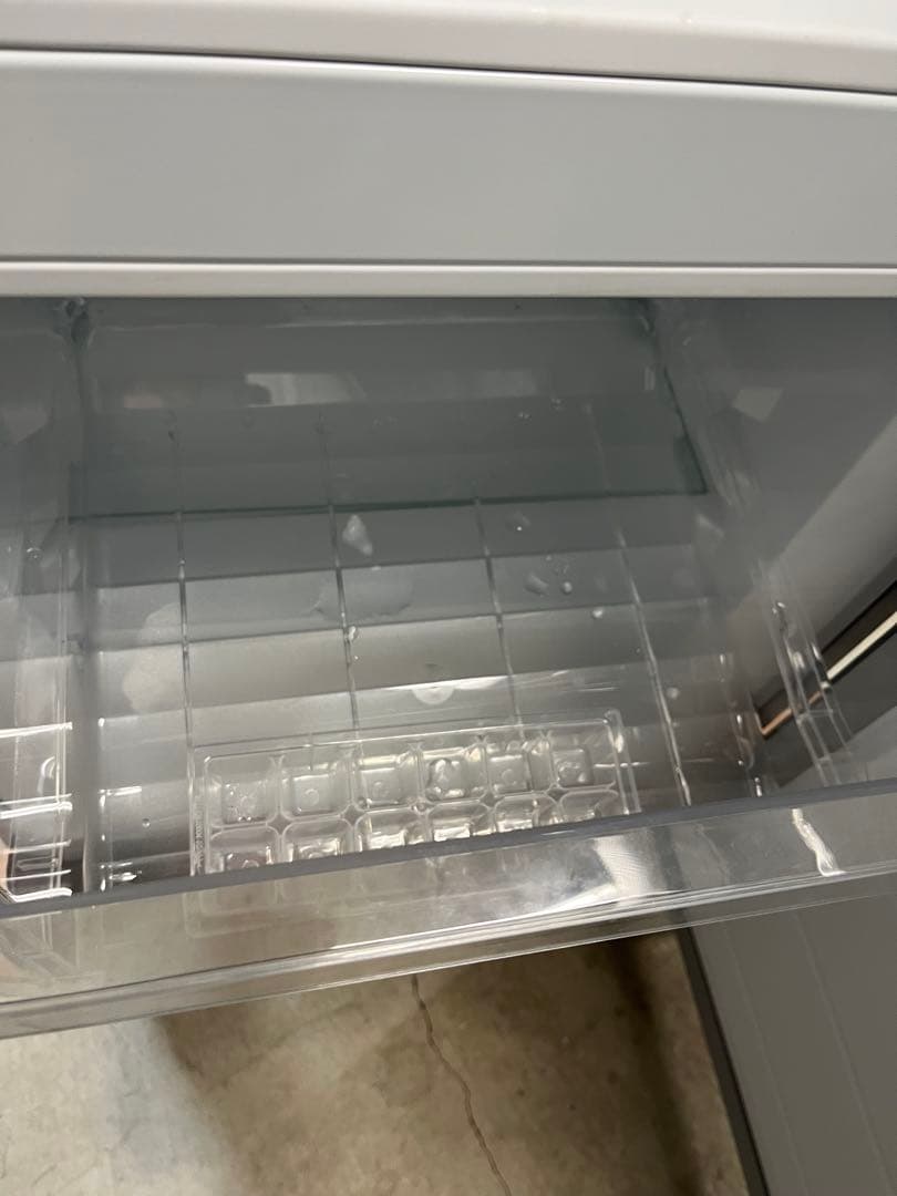 アイリスオーヤマ IRSD-13A-B 冷蔵庫 2024年製　133ℓ T