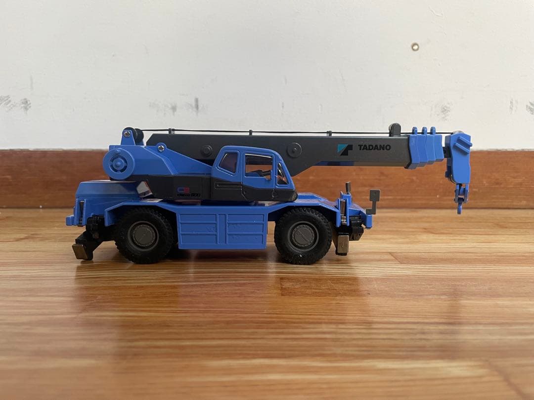 タダノ ROUGH TERRAINCRANE CREVO ミニカー　クレーン