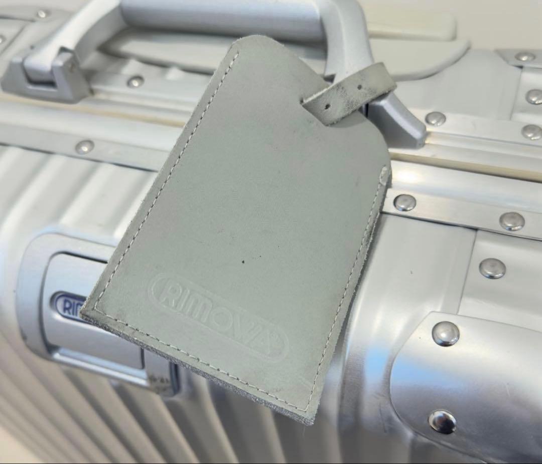 RIMOWA TOPAS 32L マルチホイール 機内持ち込み可能 廃盤品 - メルカリ