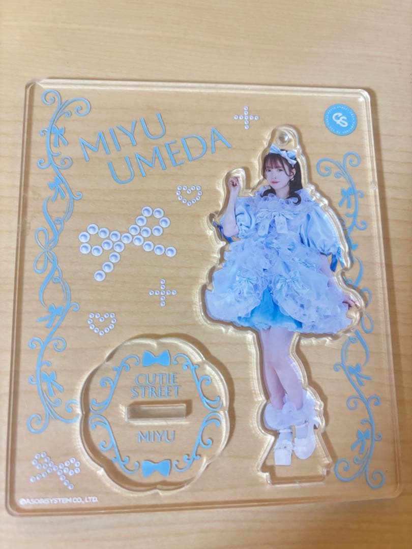 梅田みゆ アクリルスタンド - メルカリ