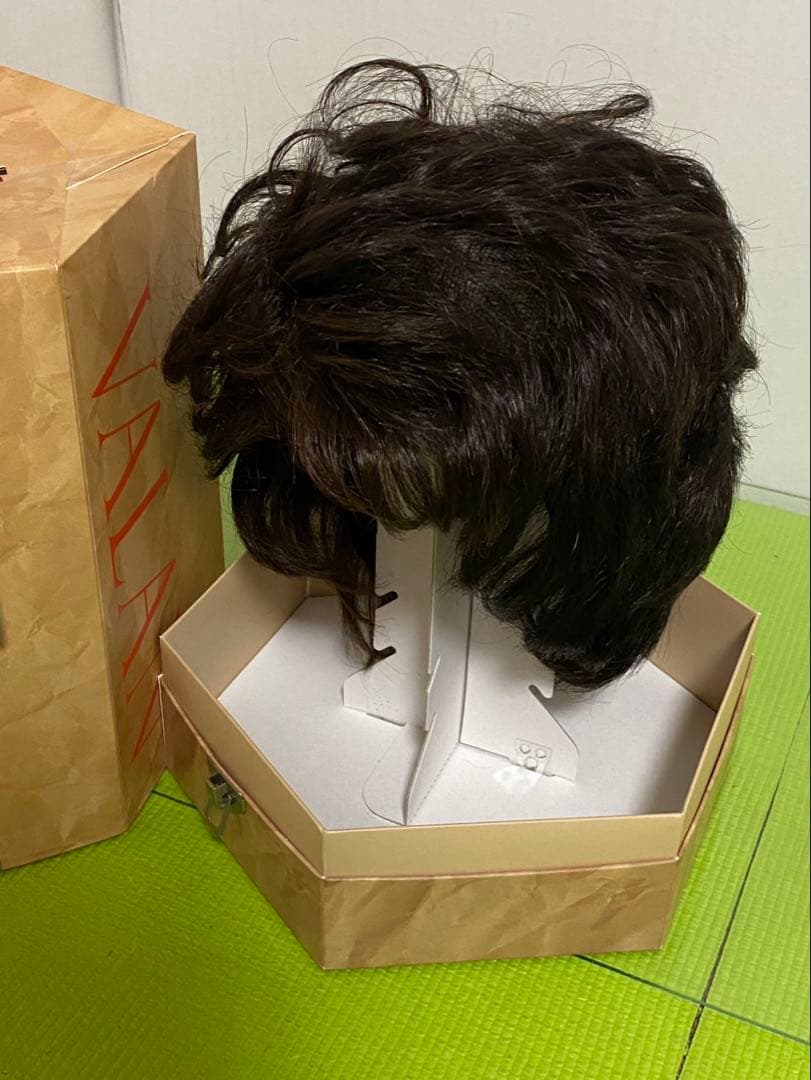 《値下げ》【美品】フォンテーヌ　ショート　パーマ　ウィッグ　専用ケース付