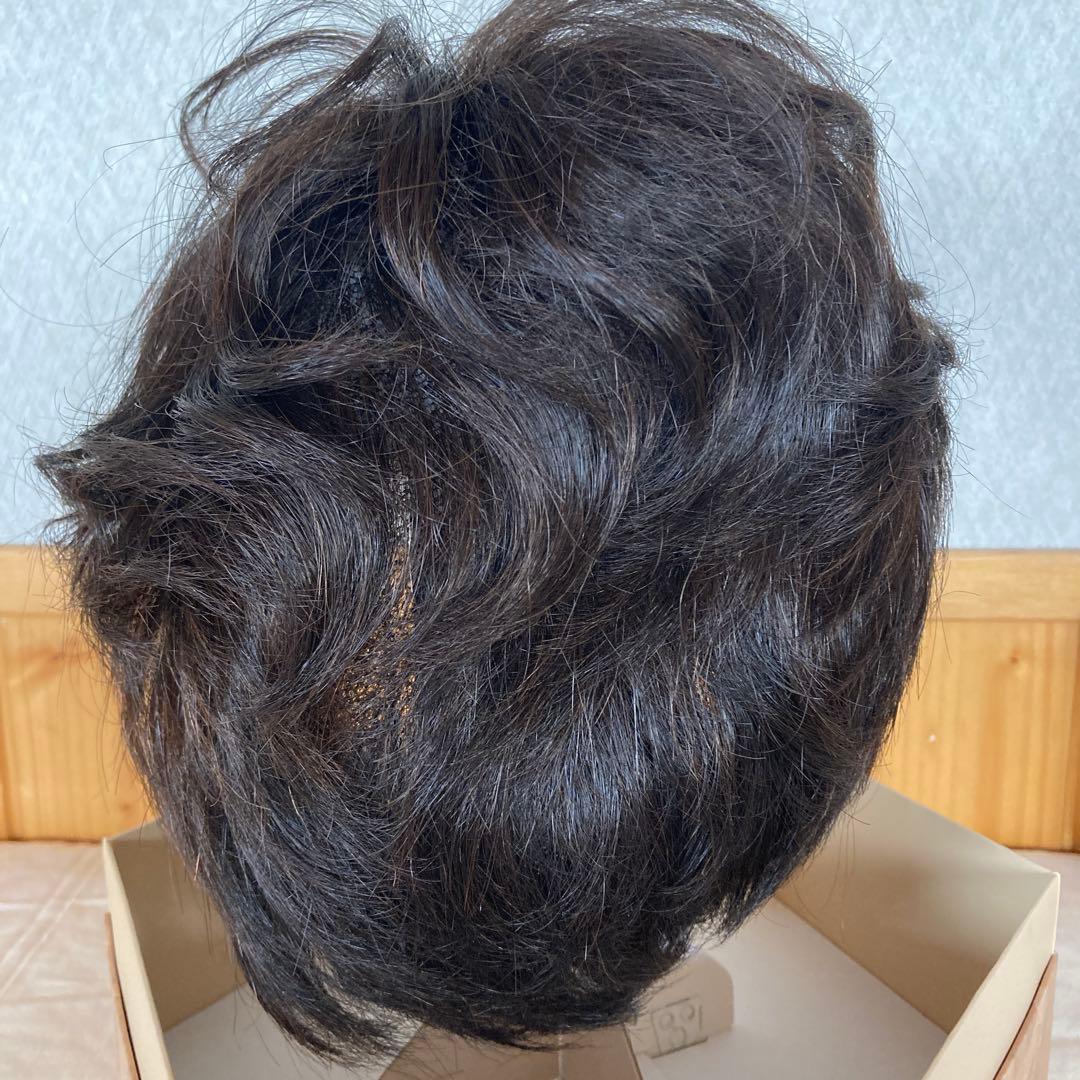 《値下げ》【美品】フォンテーヌ　ショート　パーマ　ウィッグ　専用ケース付