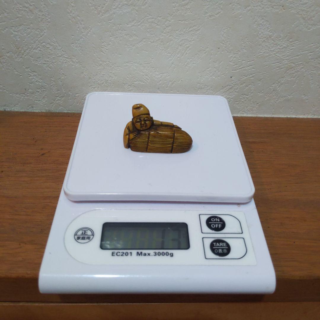 時代提物 人物根付 天然素材 在銘一之【翁と米俵】横幅