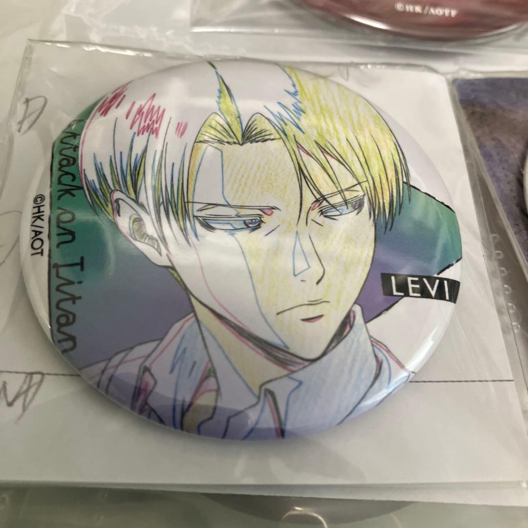 リヴァイ　缶バッジ　セット2