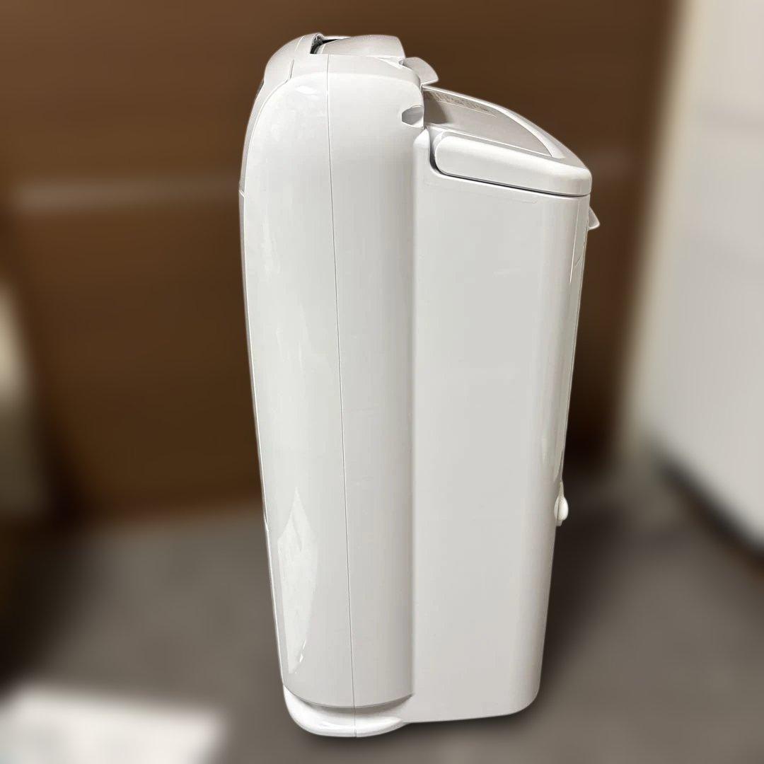 美品】MITSUBISHI 衣類乾燥除湿機SARARI MJ-P180VX - メルカリ