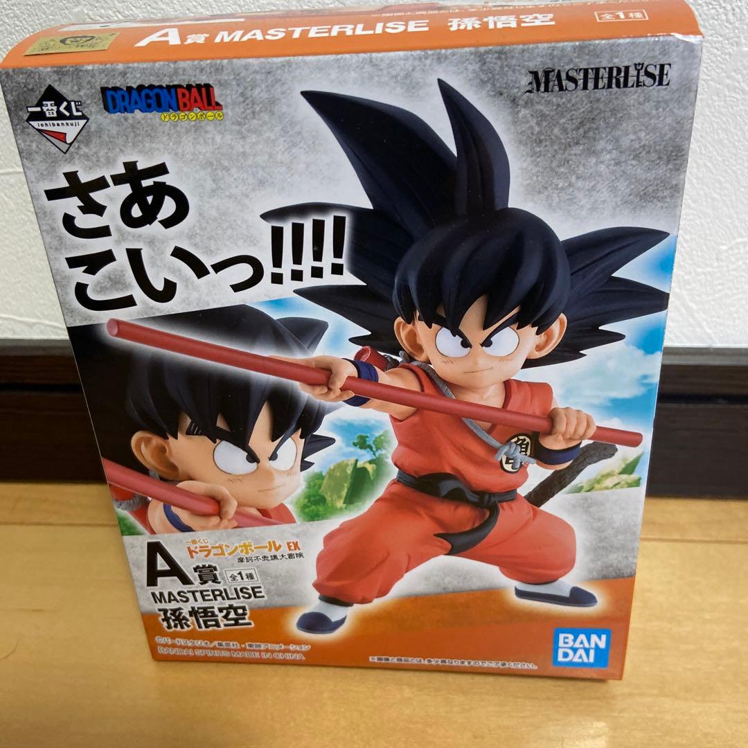 ドラゴンボールヒーローズ 傷ありカード5000枚以上、カードケース