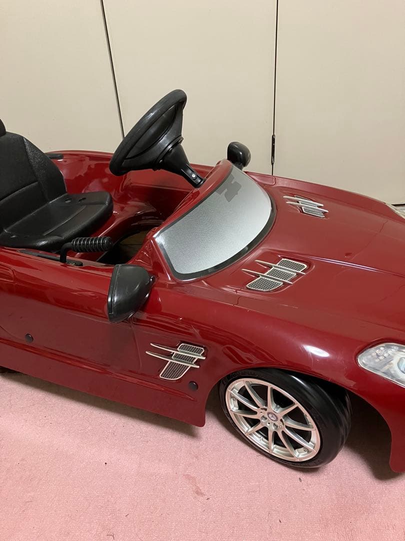 正規ディラーにて購入メルセデスベンツSLS197 ペダル式キッズカー 【超