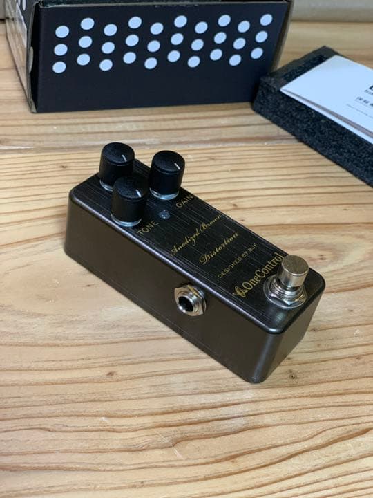One Control　Anodized Brown Distortion