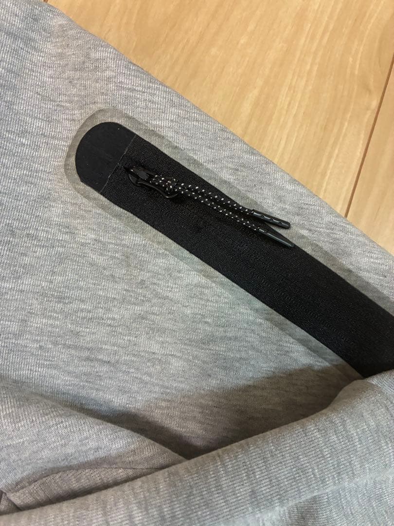 ナイキテックフリース　セットアップ　上下　グレー　サイズLM 国内正規品