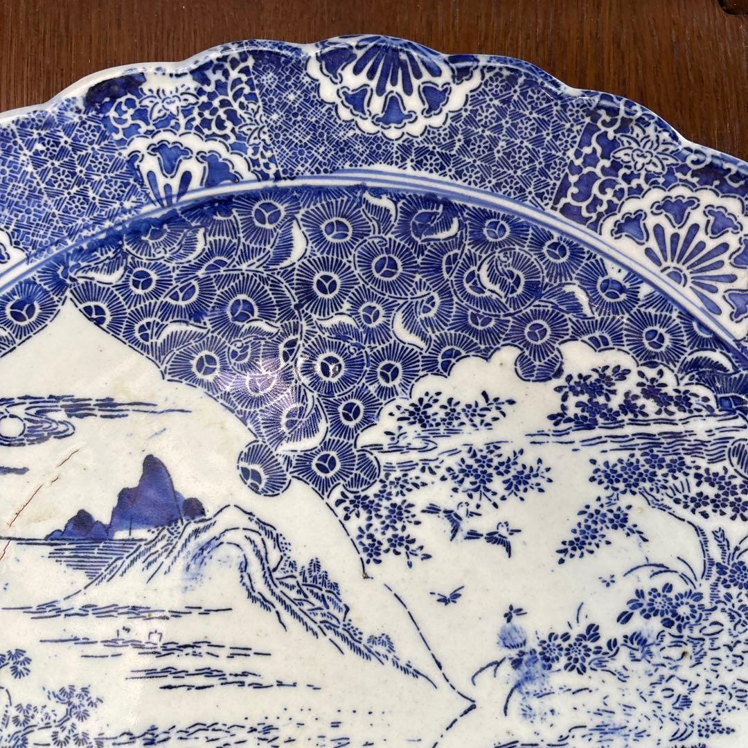 青白陶器の風景画皿 46cm 青白陶器の風景画皿 46cm 青と