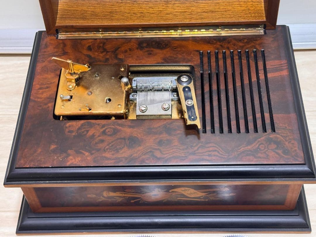 REUGE ディスクオルゴール ドーム型クルミ象嵌箱 17枚ディスク付 Yahoo