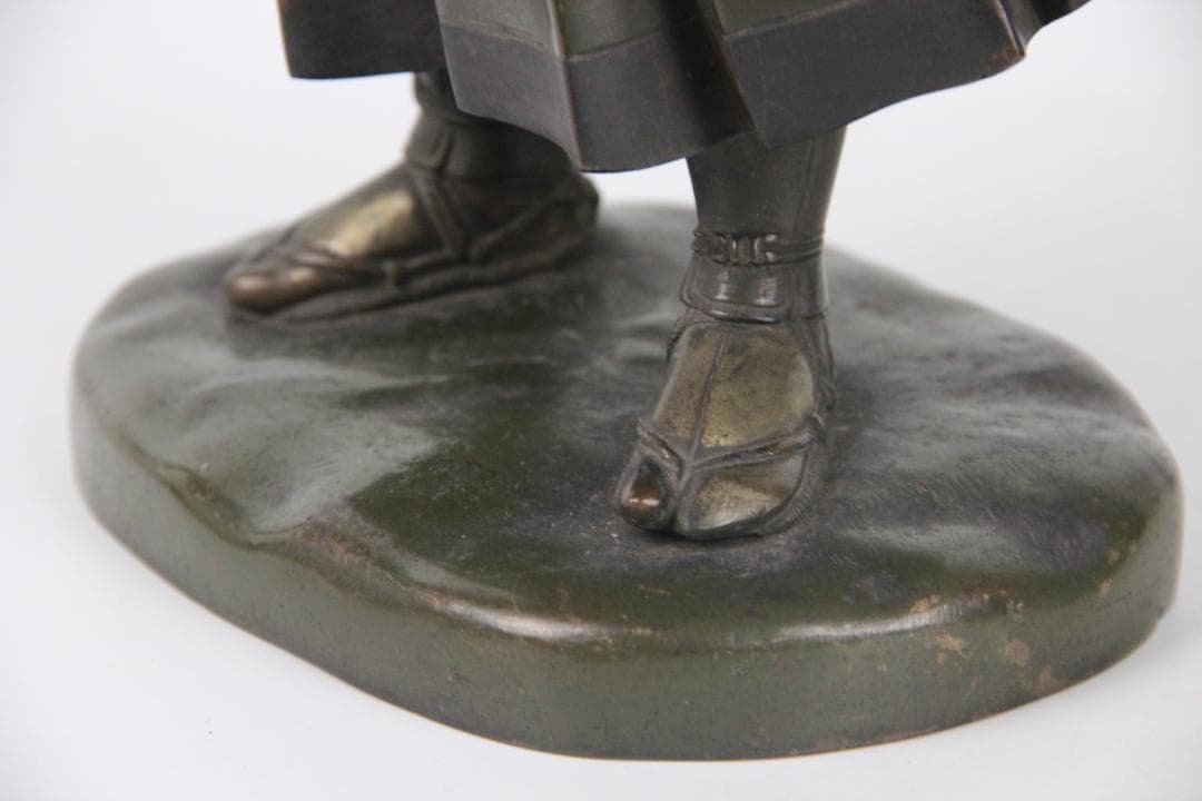 日本美術 銅製武人像 正秀作 細密彫刻 金象嵌 明治期金工 時代物 Eo1-