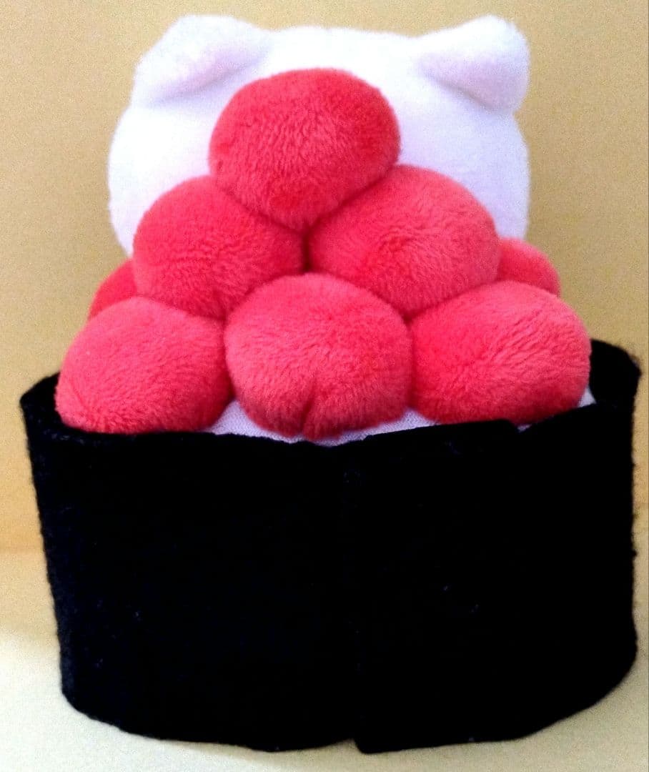 【激レア‼️】サンエックス にゃんにゃんにゃんこお寿司 イクラ ぬいぐるみ