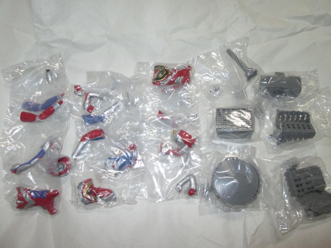 新品未開封　アルティメットルミナス ゼロ ウルトラ6兄弟 ティガ セット