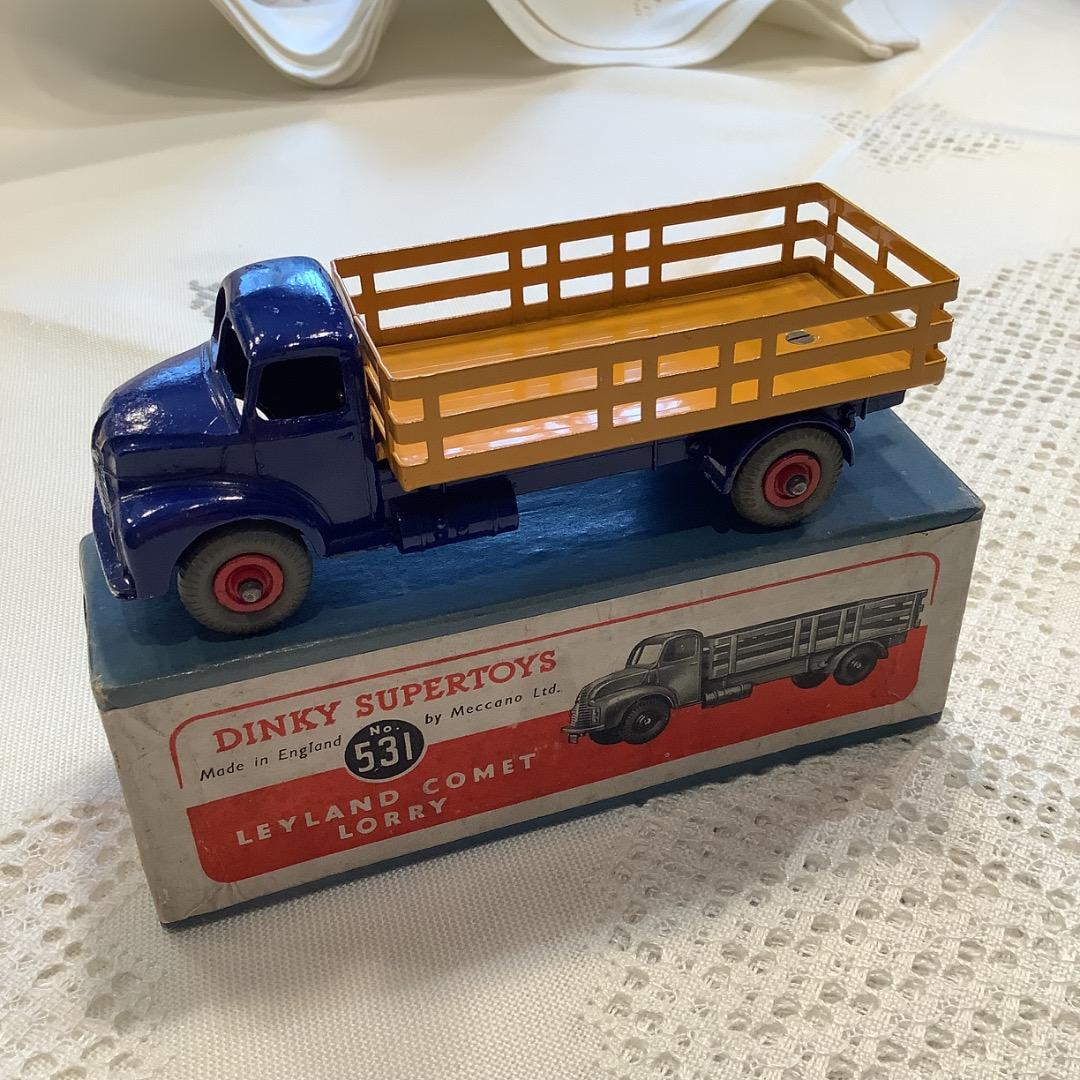 激レア美品　DINKY SUPERTOYS LEYLANDトラック　ミニカー