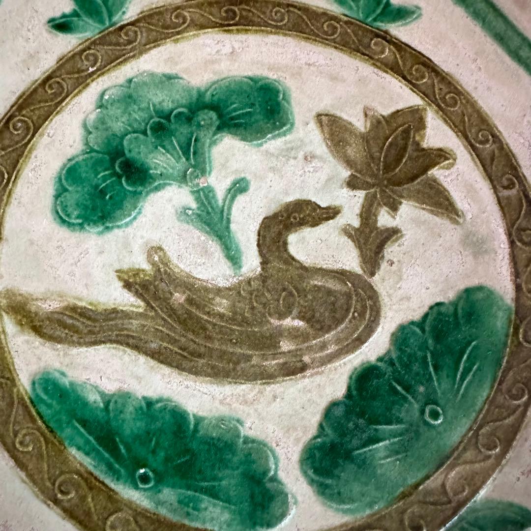 希少 遼代 三彩八角盤 清朝期 粉彩花の図 輪花台皿