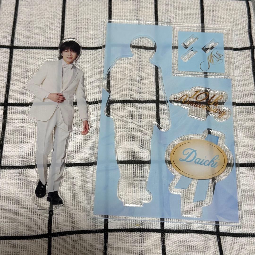 M!LK 10th Anniversary 塩崎太智 アクリルスタンド 変幻自在 - メルカリ
