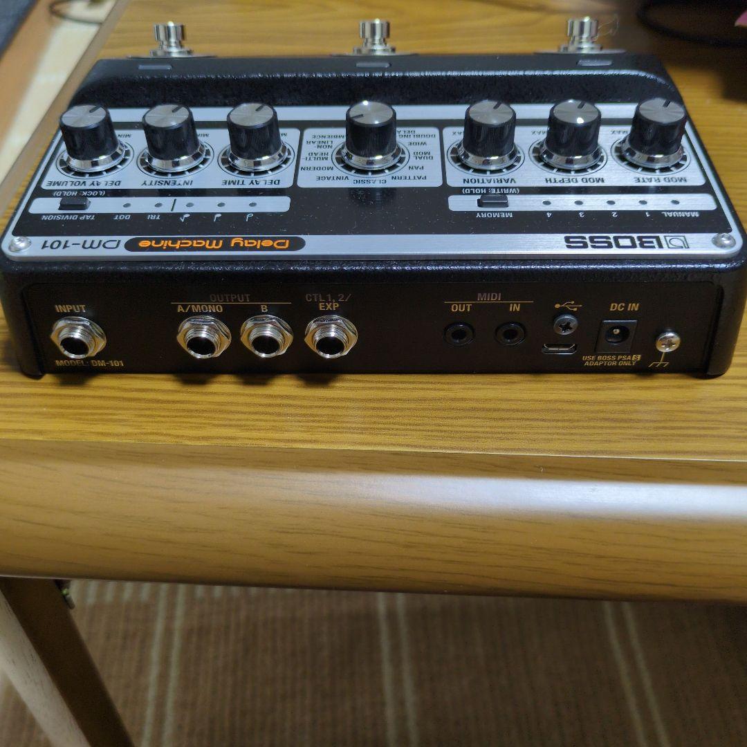 ギター BOSS DM-101