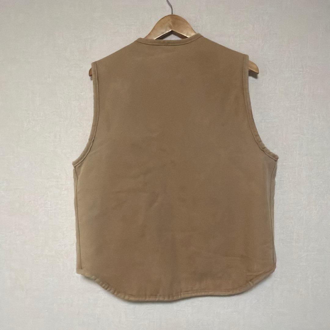 カーハート　ダックベスト