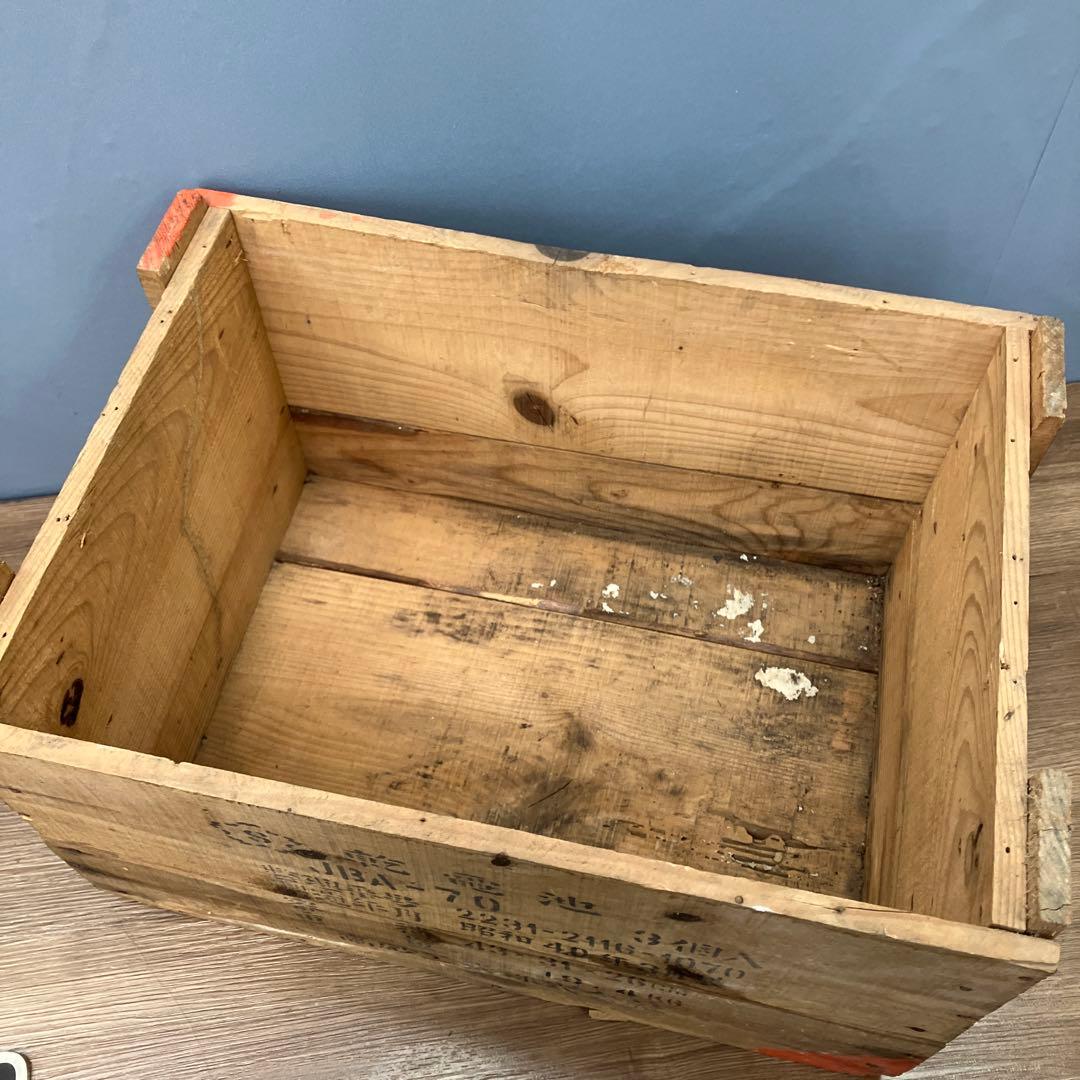 A-4 昭和レトロ 木箱 乾電池用 アンティーク 収納 什器 昭和40年 当時