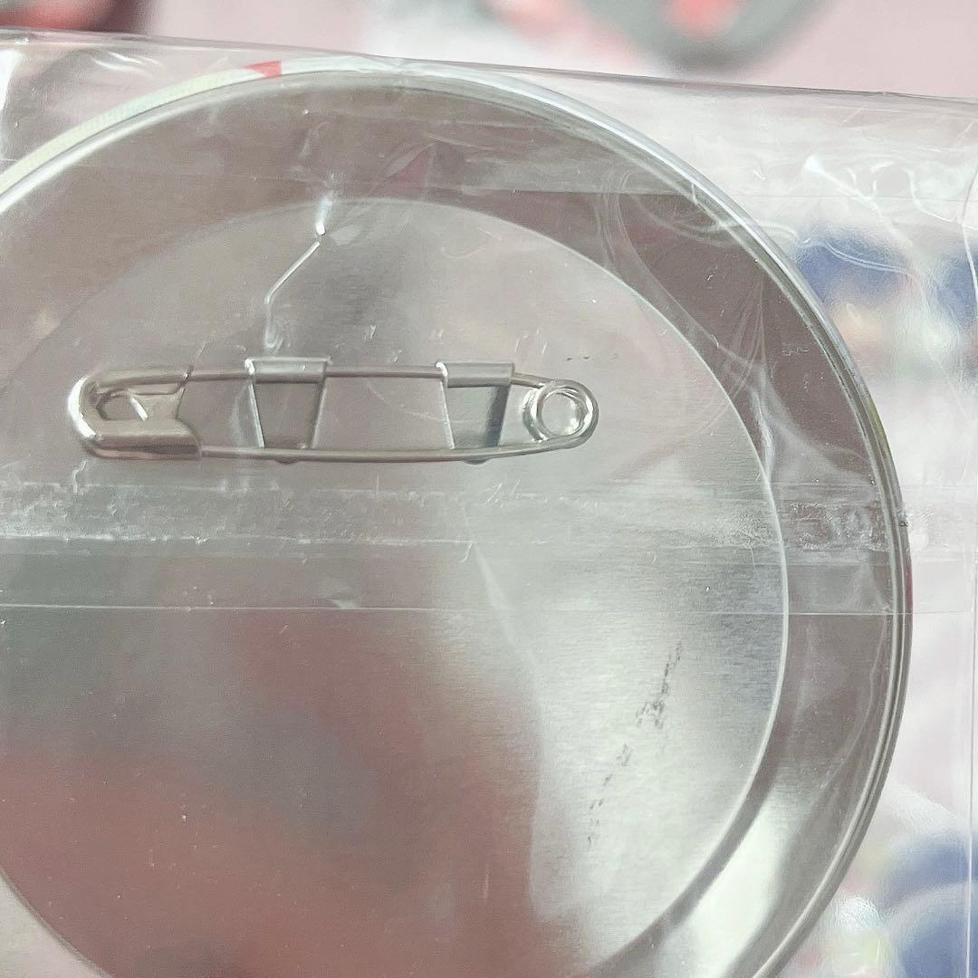 コネライ 缶バッジ KAITO