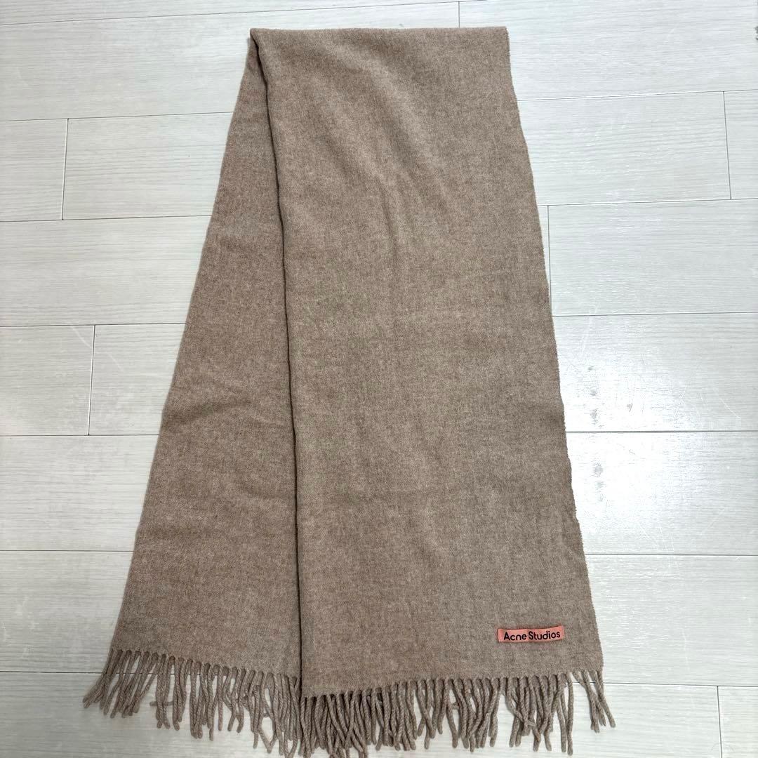 Acne Studios マフラー ベージュ ピンクタグ - メルカリ