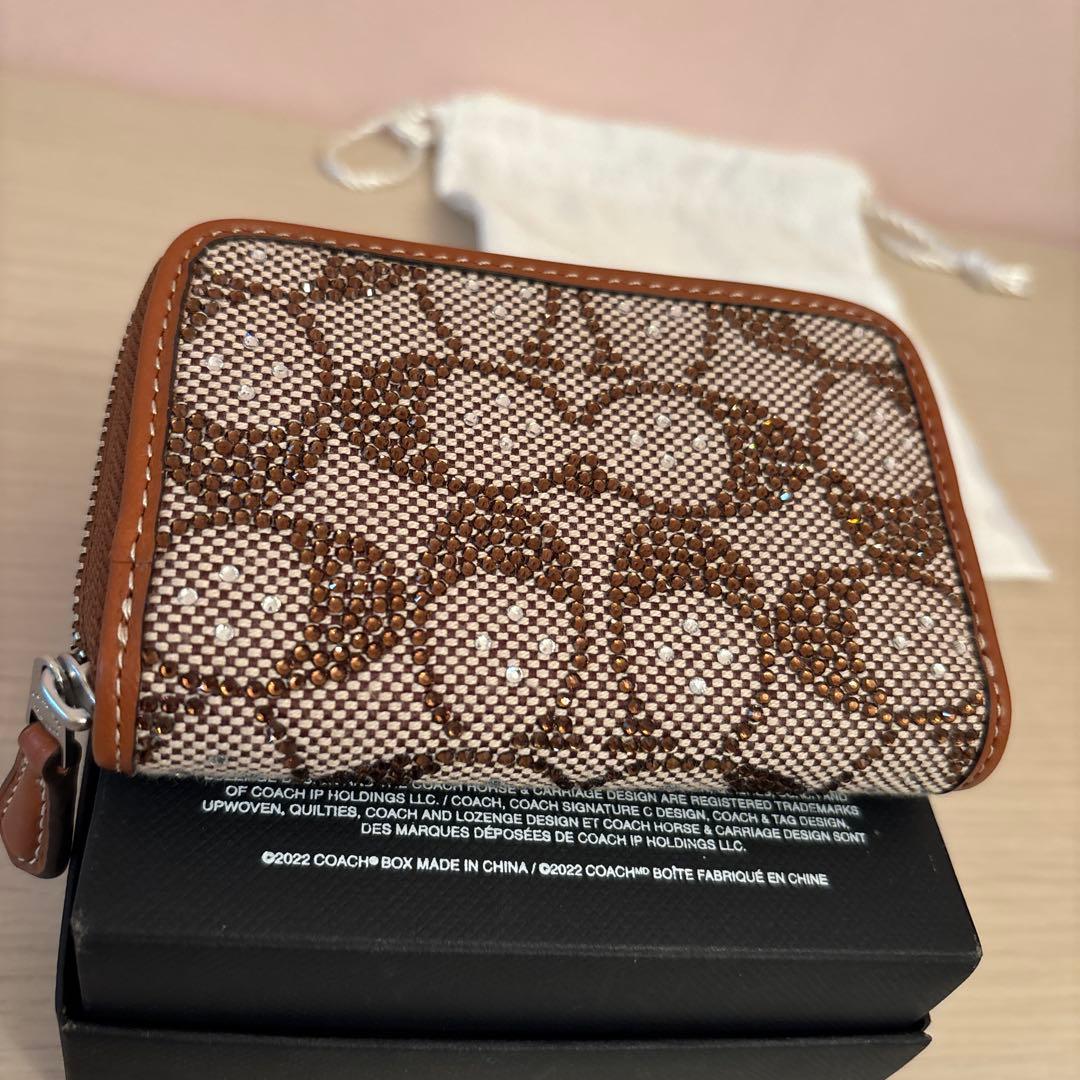 COACH ケース 小銭入れ　ラインストーン付き