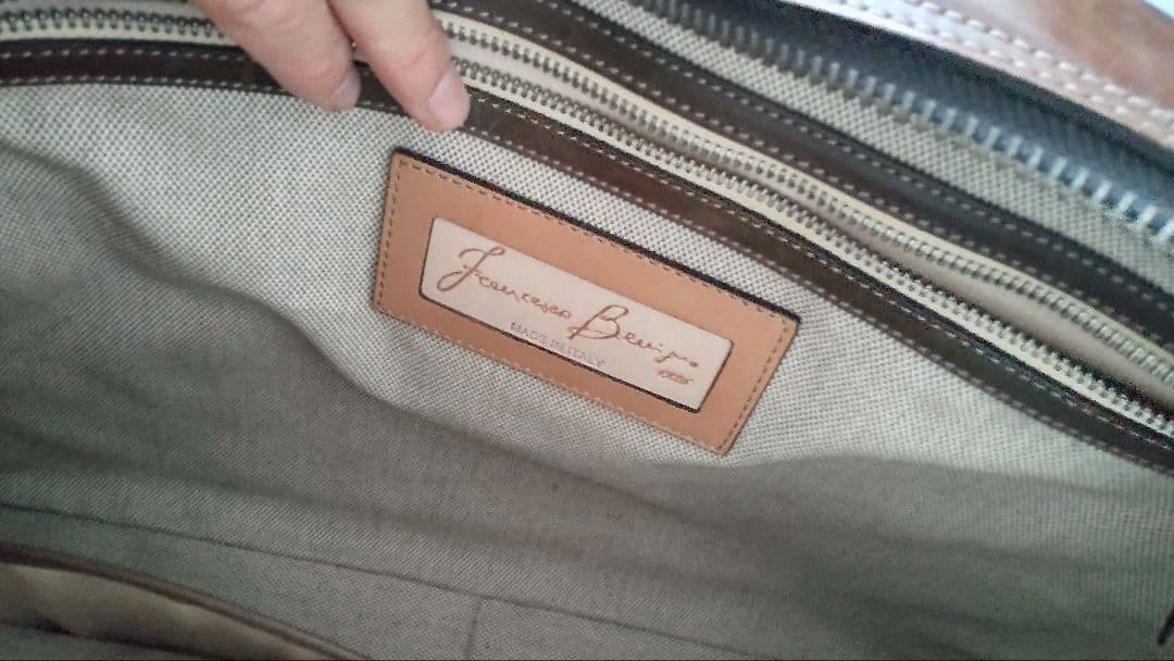 フランチェスコベニーニョ レザー ブリーフケース ブラウン 2室