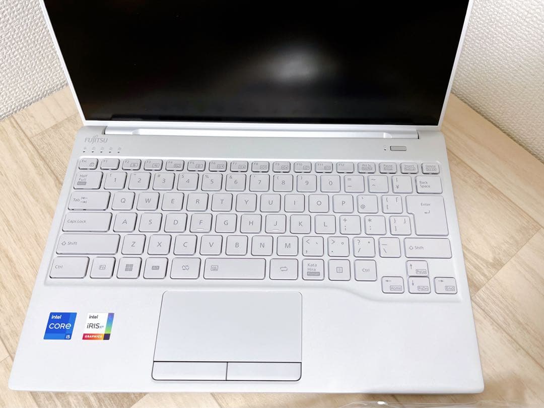 極美品】富士通 LIFEBOOK WU2/H1 Core i5 カスタマイズ品 極美品