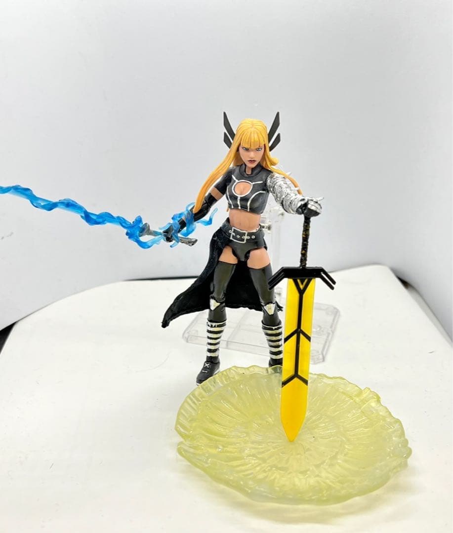 マーベルレジェンド マジックWalgreens 限定 - メルカリ