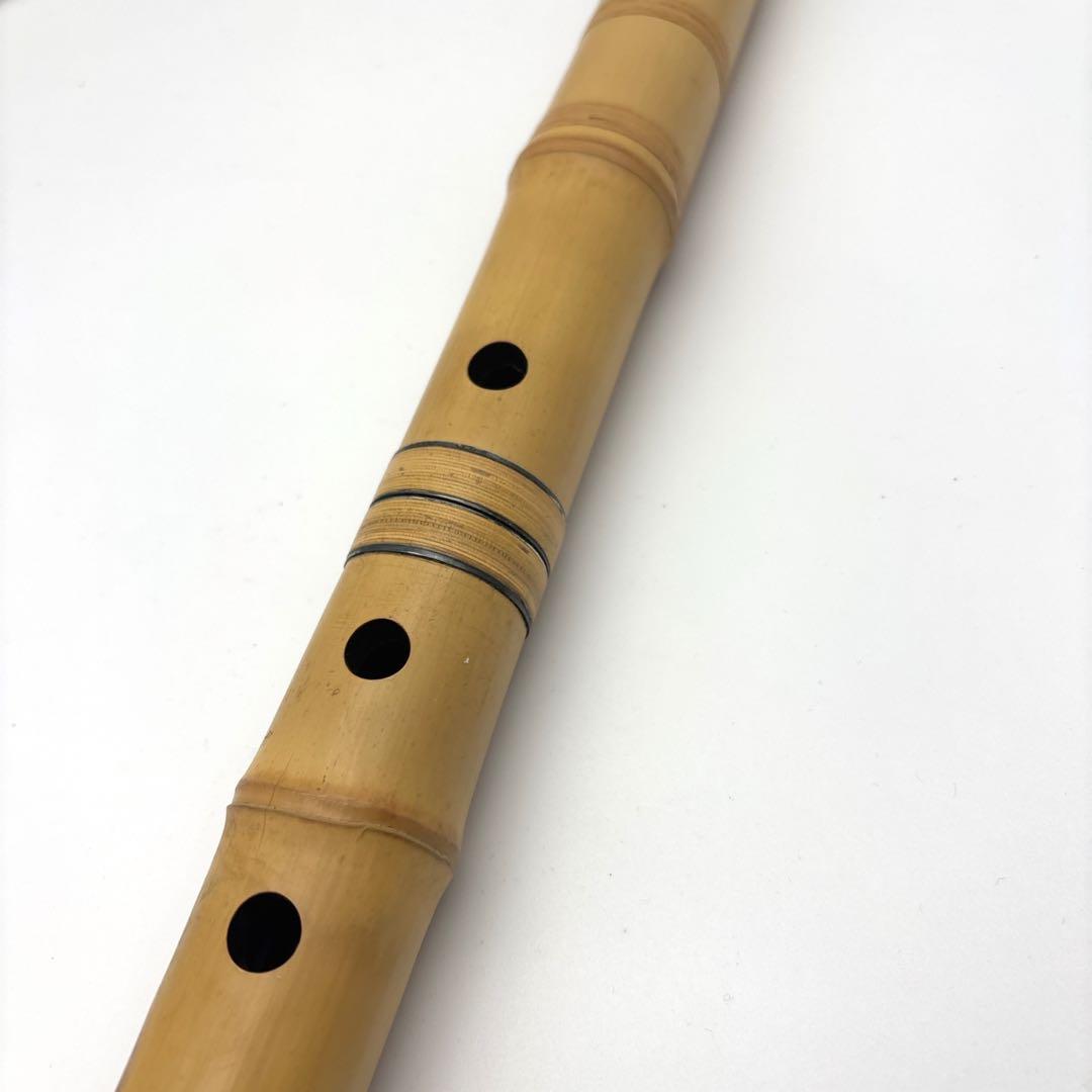 美品】尺八 琴古流 バチ型 銘あり 竹治 1尺7寸 5孔 和楽器 唄口7号の