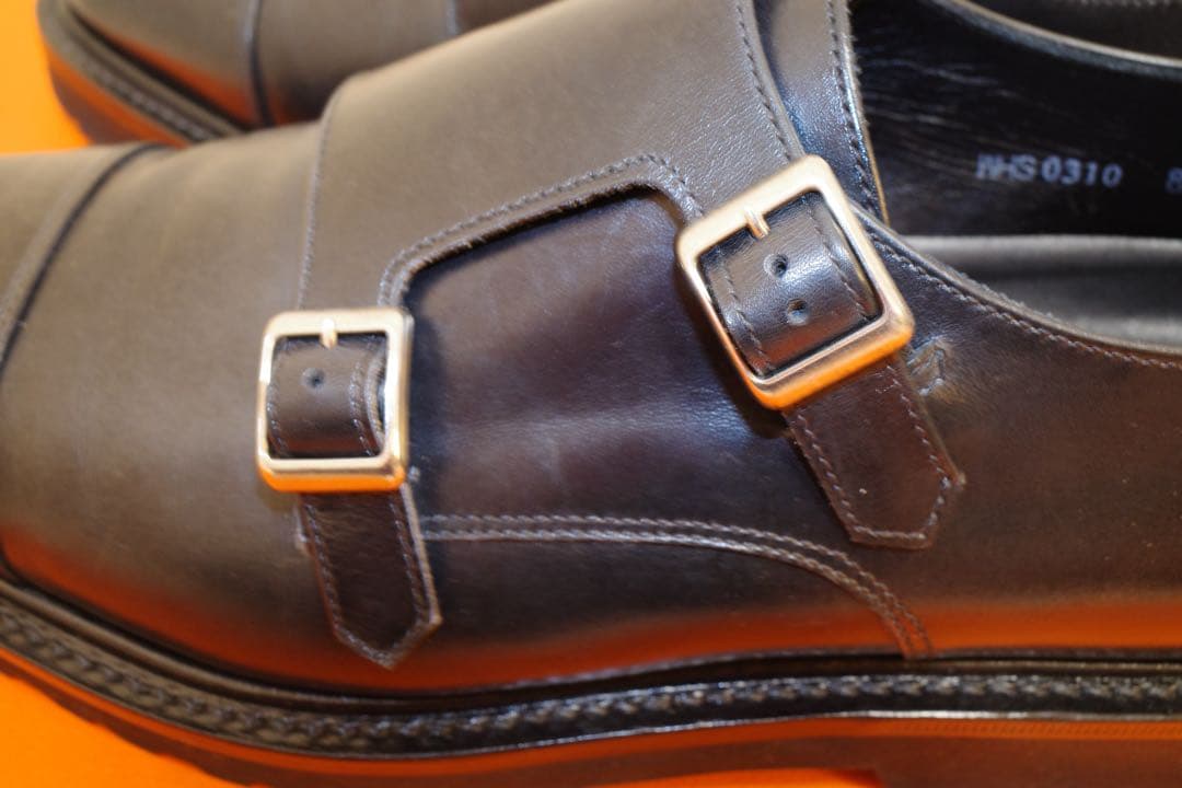 ダブルモンクストラップ