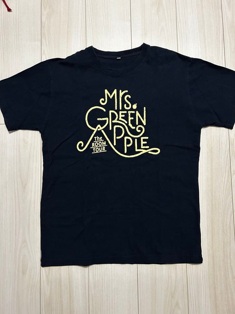 Mrs.GREEN APPLE The Room Tour Tシャツ Lサイズ Mrs. GREEN APPLE The ROOM TOUR Tシャツ Lサイズ - メルカリ