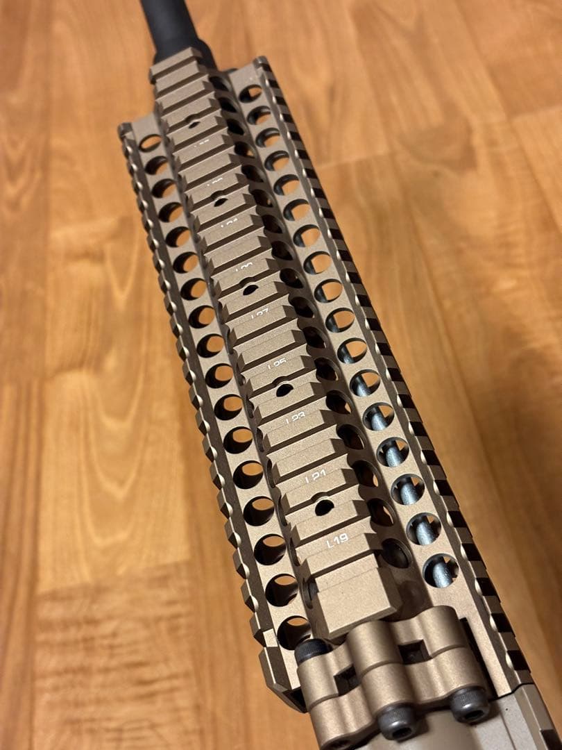 東京マルイ 次世代 レシーライフル　絶版　タンカラー　ダニエルディフェンス