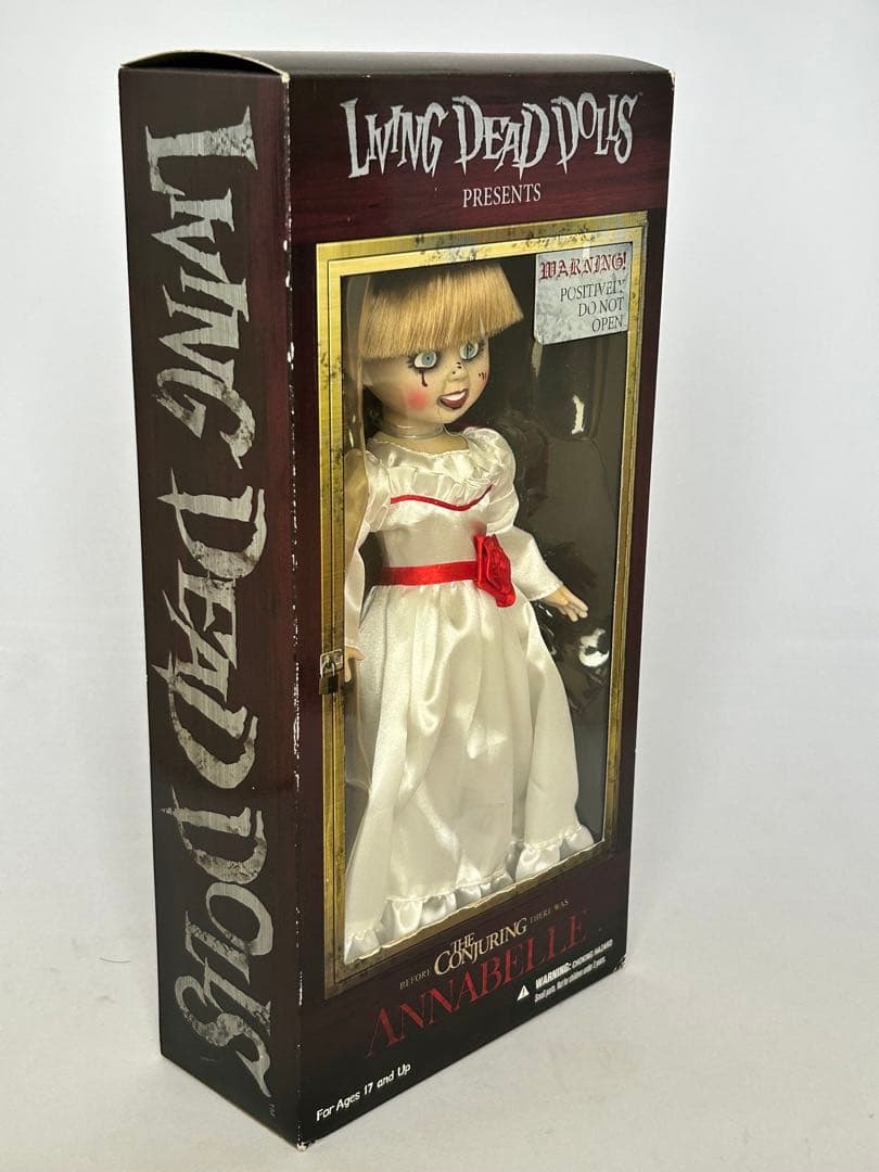 Living Dead Dolls Annabelle アナベル人形
