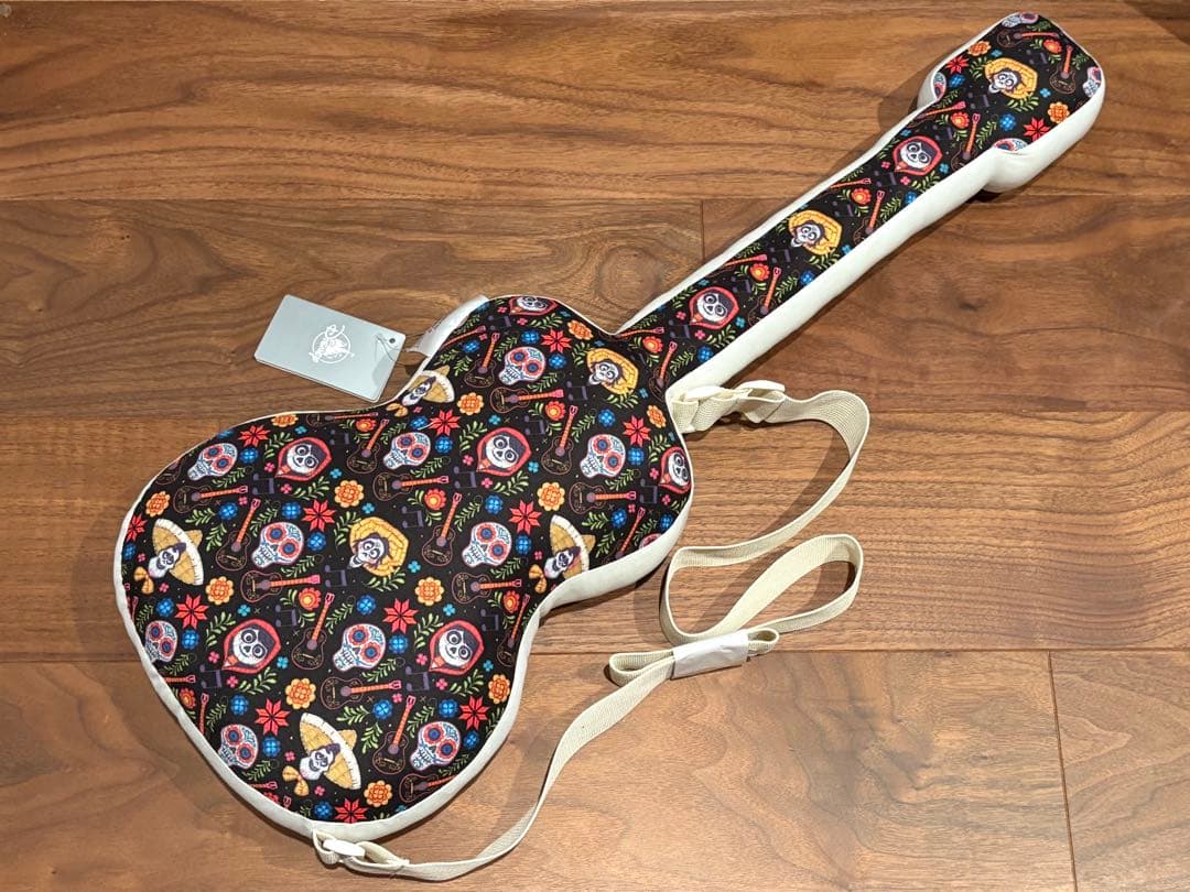 リメンバー・ミー ギター クッション ミゲル、ヘクター、