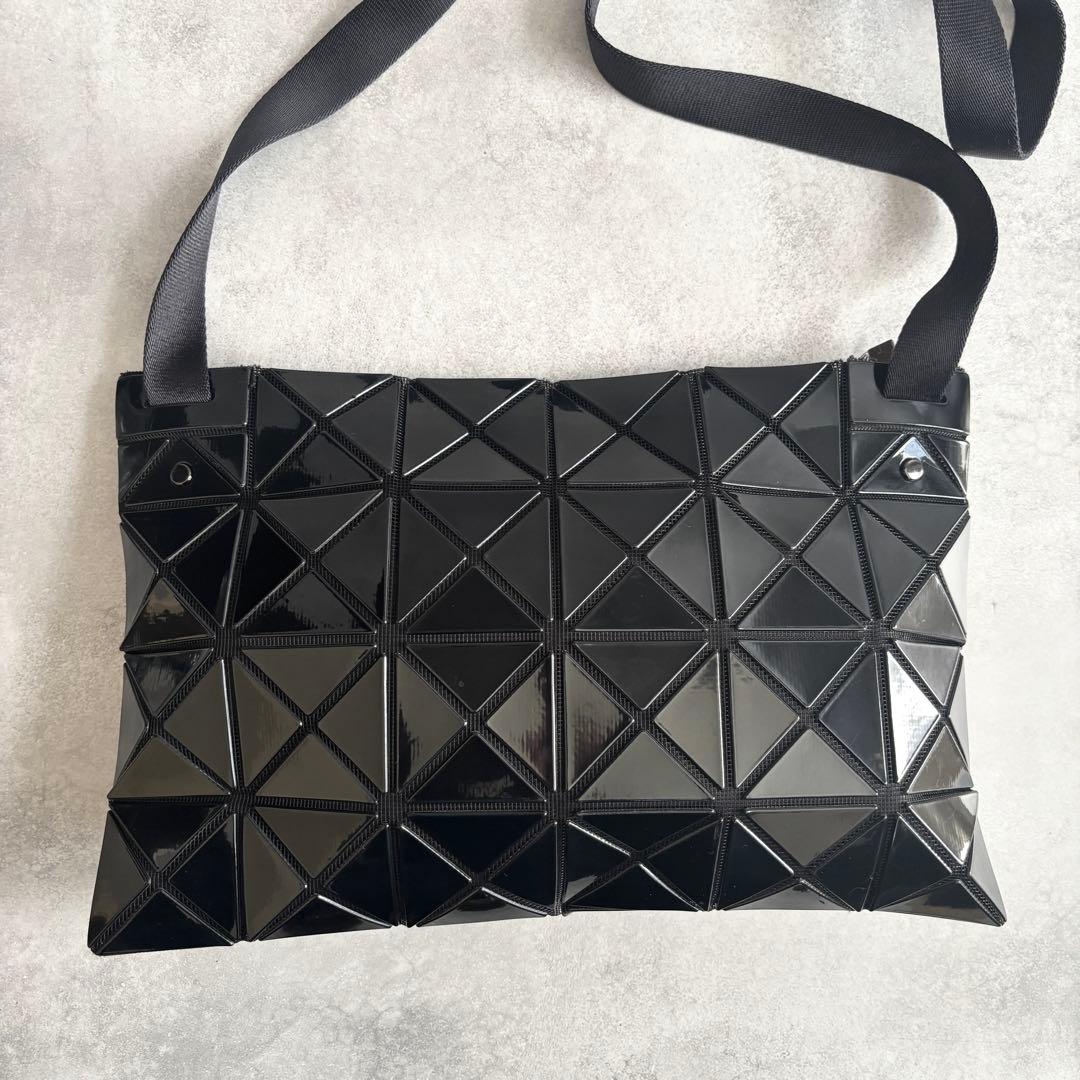 保存袋付 BAOBAO ISSEIMIYAKE ルーセント ショルダーバッグ